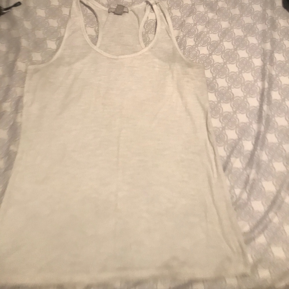 White tank